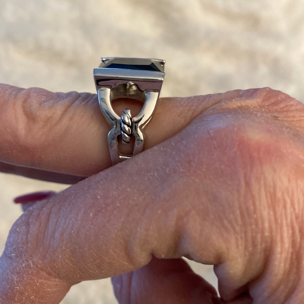 LIA SOPHIA RING - Picture 6 of 6